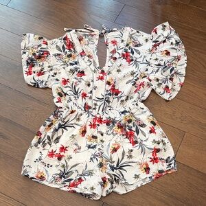 Blues & Greys Floral Romper Medium C27-030